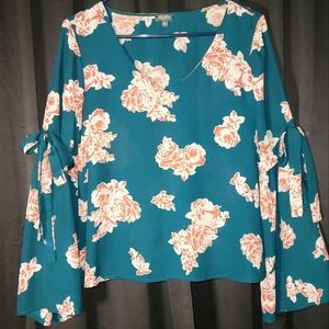 Bell Sleeve Green Floral Blouse Top V-Neck Large Size Lily Rose